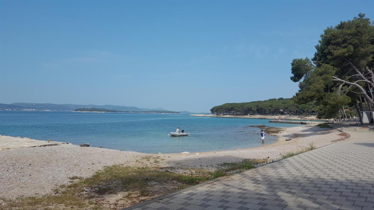 Hotel Grande Glamping With Pool à Biograd Na Moru Extérieur photo
