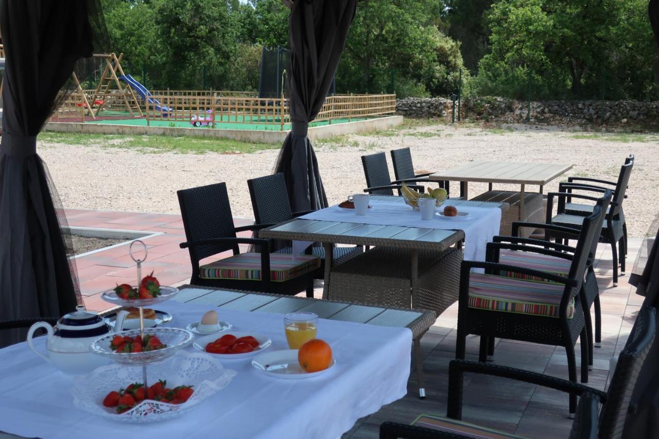 Hotel Grande Glamping With Pool à Biograd Na Moru Extérieur photo